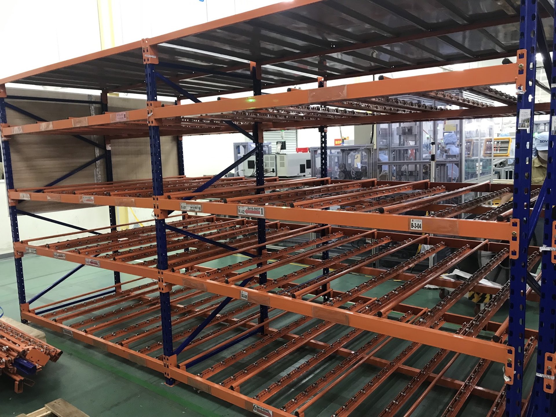 Tuyến nhặt hàng liên tục