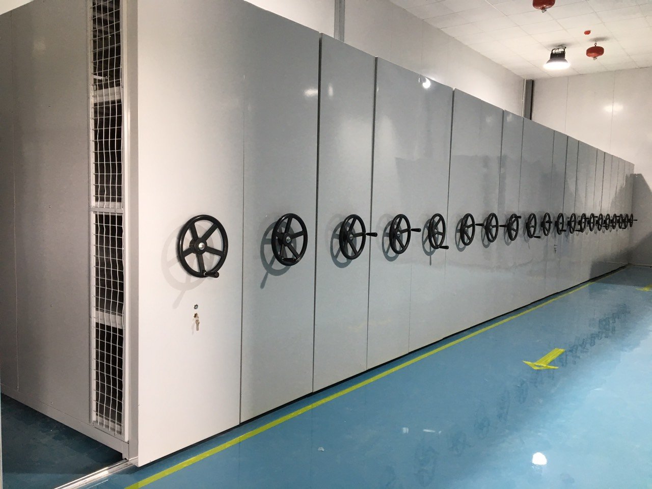 Kệ Di Động (Mobile Racking)