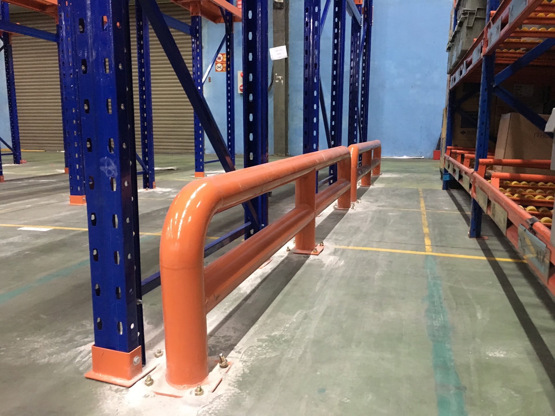 Ray đỡ pallet liên tục